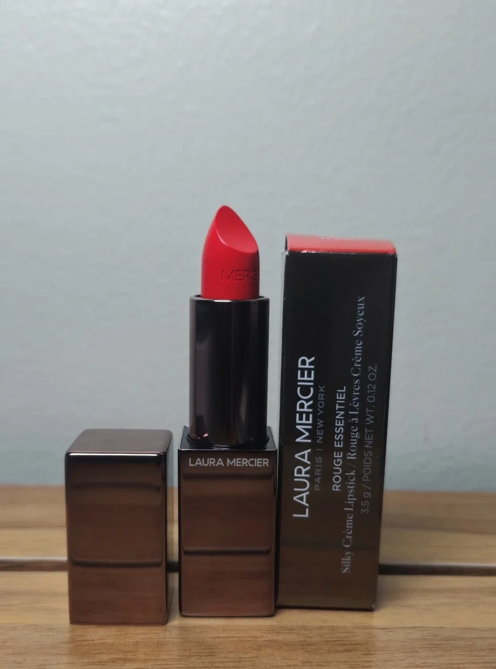 Laura Mercier Silky Creme Lipstick In Coral VIF 0.12oz
